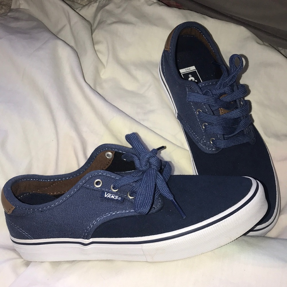 Never worn Youth Vans 🎉
